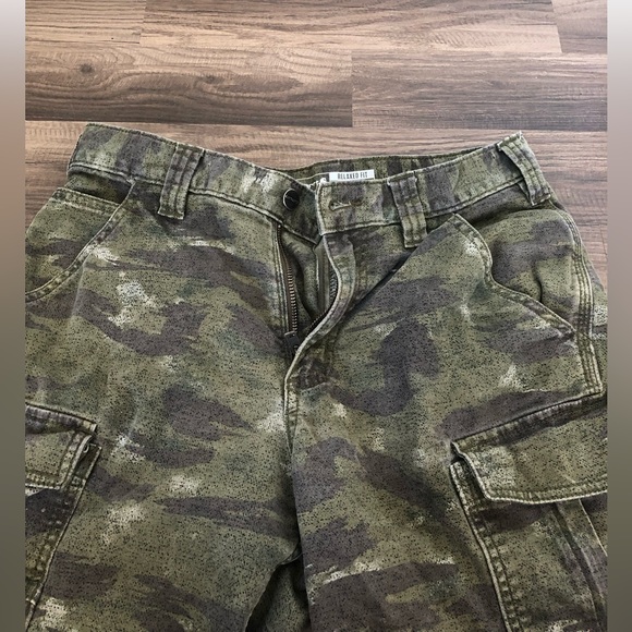 Carhartt Men’s Green Cargo Camo Relaxed Fit Shorts Size 30 - Picture 6 of 15